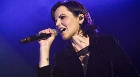 Lutto per Dolores O'Riordan dei Cranberries